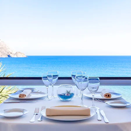 Hotel Dona Pakyta 4*